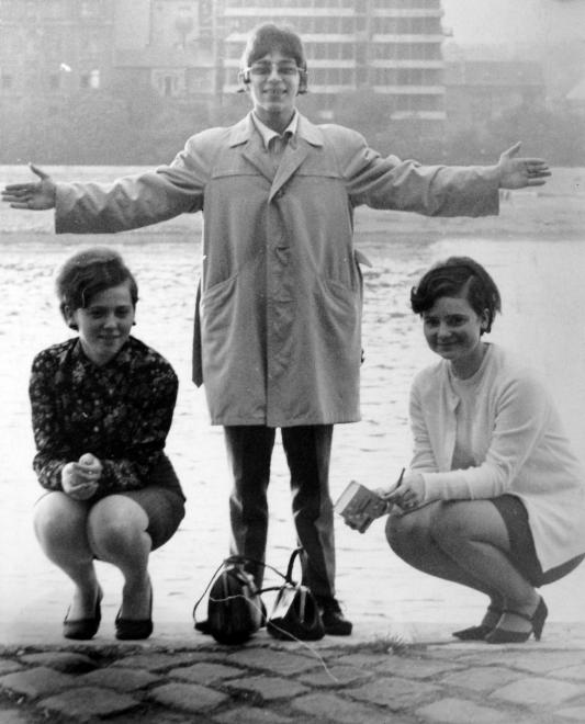 12 magyar utcaidivat-fotó a hetvenes évekből