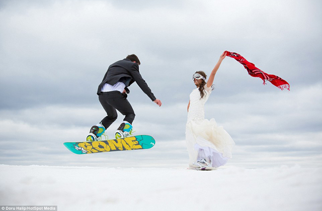 Nyolcszázezres esküvői ruhában snowboardozott a menyasszony