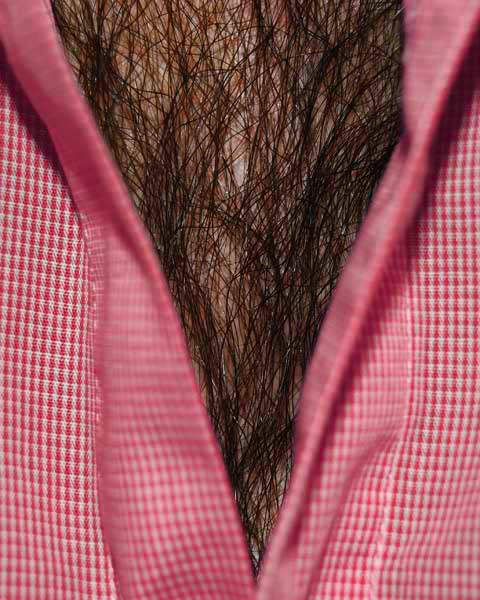 Nincs szebb a férfi mellkasszőrnél