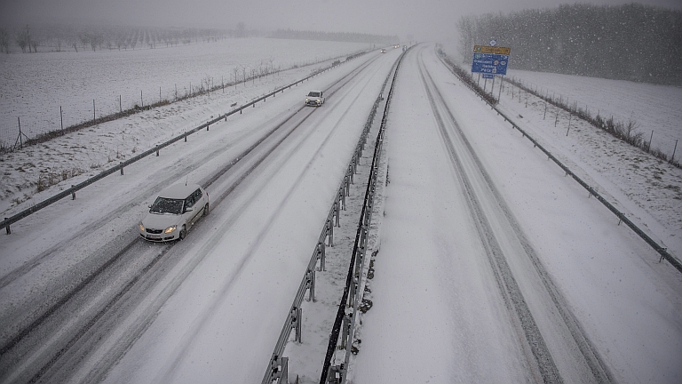 Havazás Pécsett Fotó: MTI