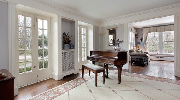 Így néz ki most a Reszkessetek betörők-ház