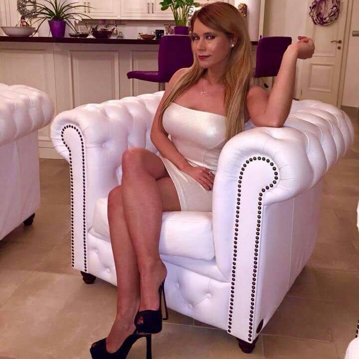 Duplán villantott Baukó Éva - fotó Duplán villantott Baukó Éva - fotó