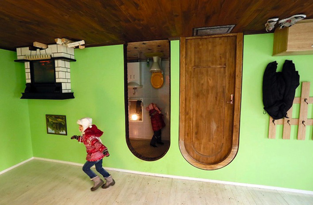 Sétálj egyet a plafonon!