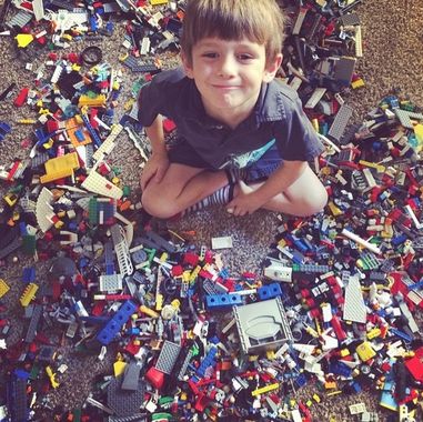 Vicces fotók: amikor pici gyerekek nagyon nagy rendetlenséget csinálnak