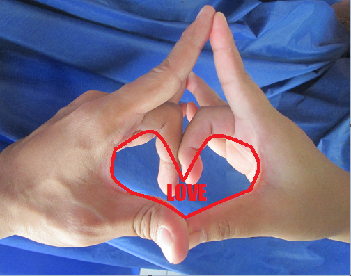 Te tudod, miért a negyedik ujjon hordjuk a jegygyűrűt?