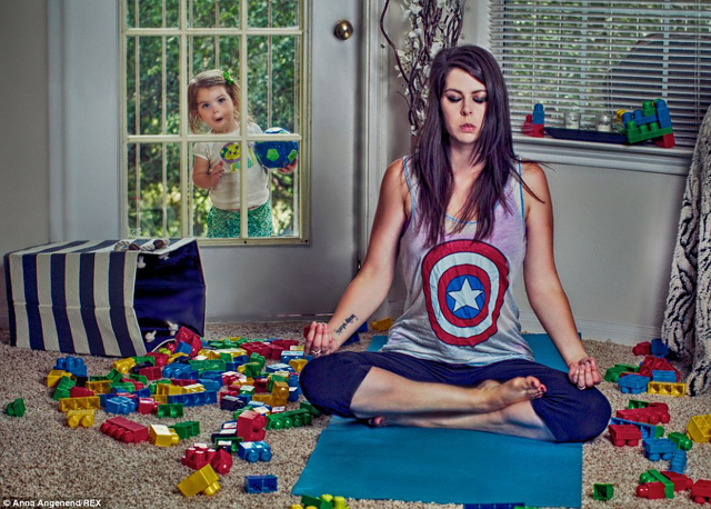 Bájos káosz: ilyen az élet egy kétévessel