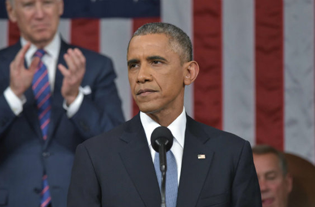 Barack Obama a nőket máltatta Indiában Barack Obama a nőket máltatta Indiában