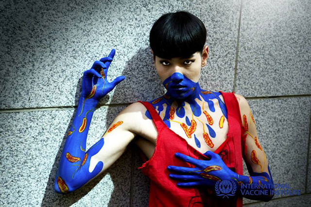 Ennél betegebb testfestés már nem lesz