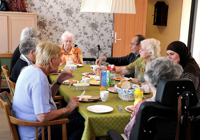 Ilyen az élet a demenciások falujában - fotók