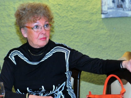 Műtik Fodor Zsókát