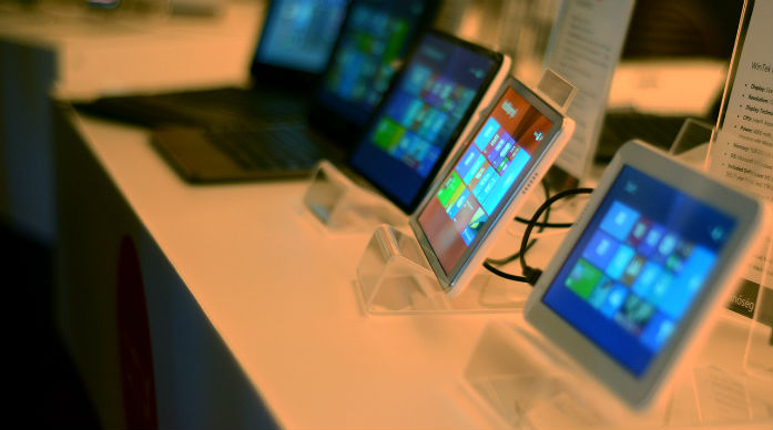 Floppy, Teveclub, Computer Stick - így kezdtek el birtokolni minket a kütyük