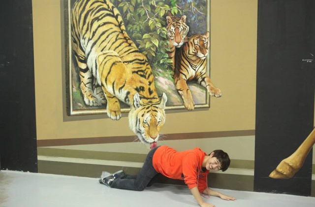 Életre keltek képek a 3D-s múzeumban Életre keltek képek a 3D-s múzeumban