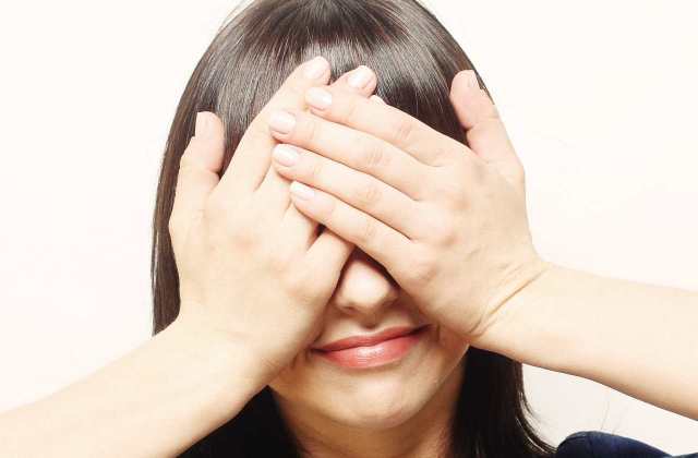 Regeneráld a szemed jógával