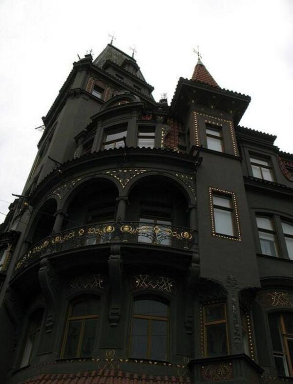 Fekete otthon - te laknál feketében?