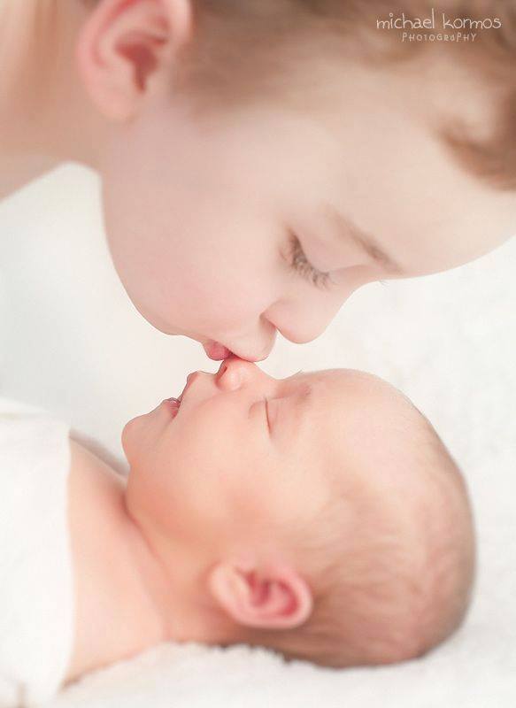 A világ leggyönyörűbb testvérfotói - képek