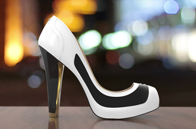 Itt az okosmagassarkú!