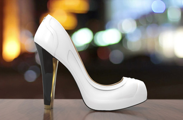 Itt az okosmagassarkú!