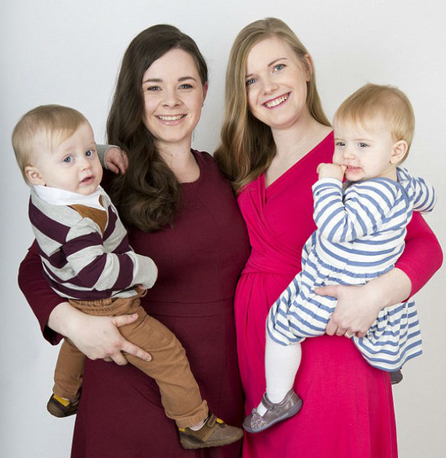 Édesanya, aki az egész internettel megosztotta a szülését