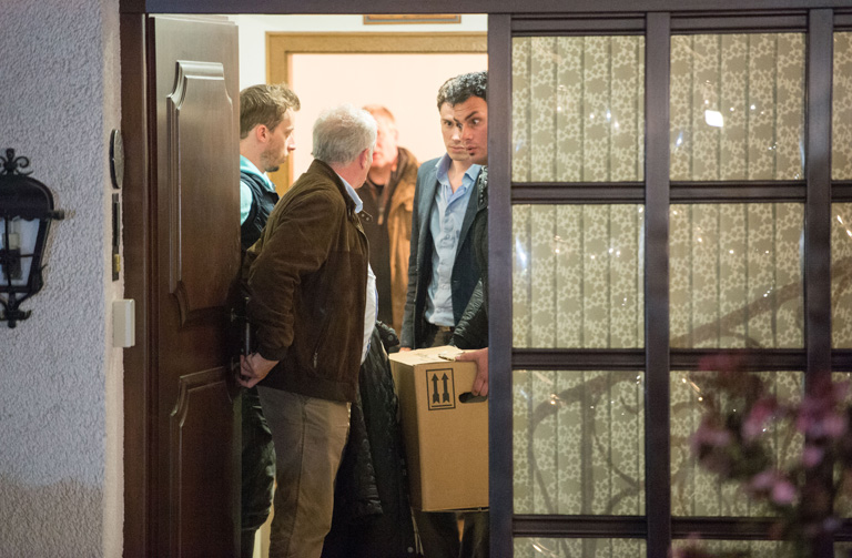 Rendőrök Andreas Lubitz házánál