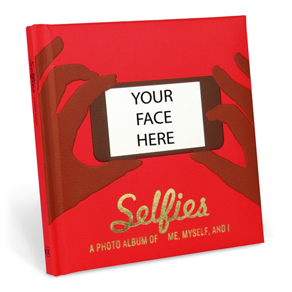 Itt a selfie-fotóalbum!