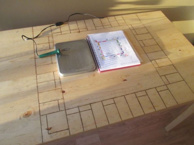 Csináld magad: legyen az étkezőasztalból egy nagy társasjáték