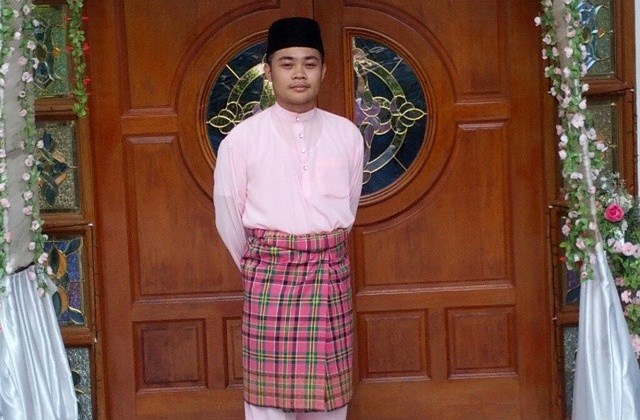 Ki mondta, hogy a pasiknak nem áll jól a rózsaszín?