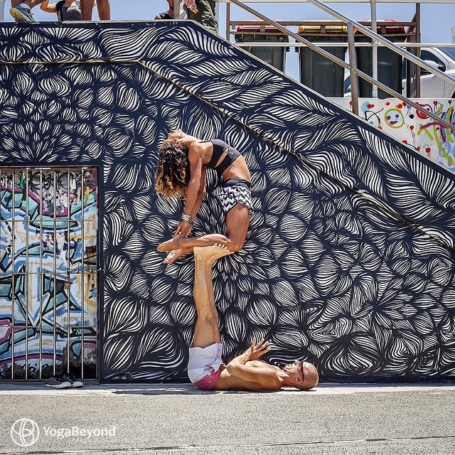 Körbejógázta a világot egy pár - képek