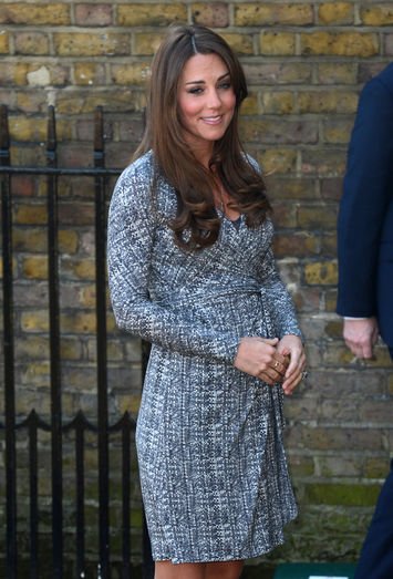 Katalin hercegnő 10 gyönyörű kismama ruhája Katalin hercegnő 10 gyönyörű kismama ruhája