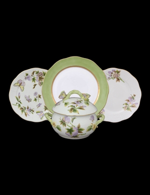 Vilmos és Katalin nászajándéka Fotó: herend.com Vilmos és Katalin nászajándéka Fotó: herend.com