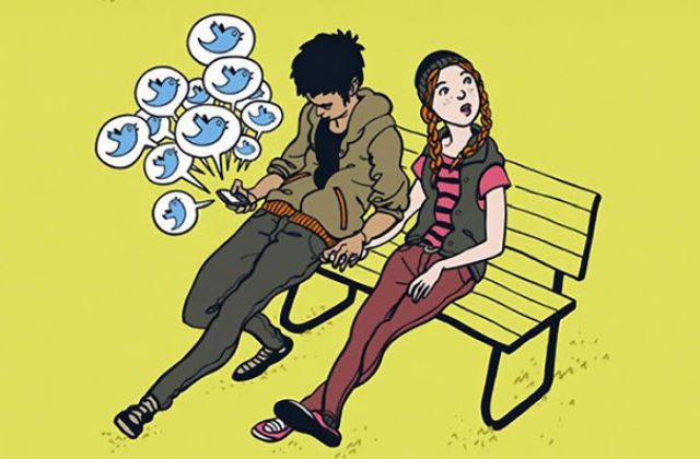 A hétből több mint egy napot töltenek a neten a fiatalok