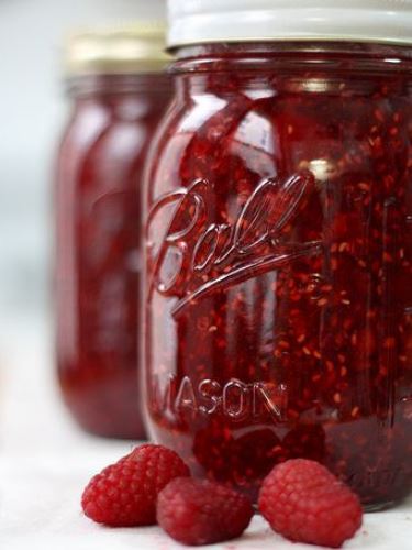 Befőzés: nincs ennél egyszerűbb és finomabb málnalekvár