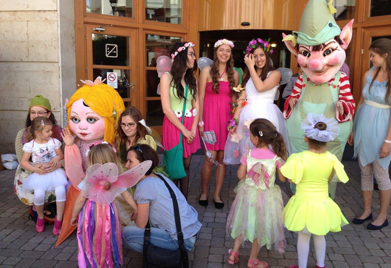 Tündérkedés és hamburger-orgia - 9 különleges kis nyári fesztivál Magyarországon Tündérkedés és hamburger-orgia - 9 különleges kis nyári fesztivál Magyarországon