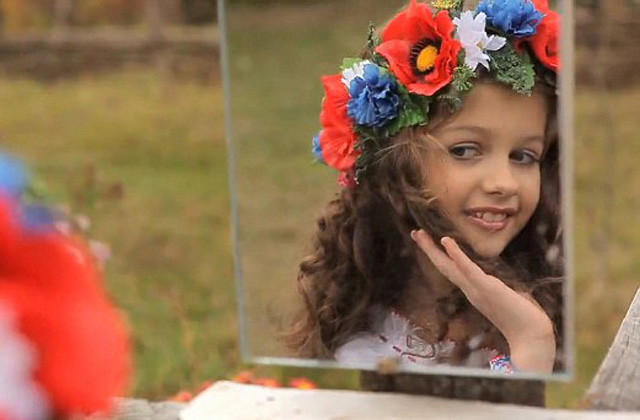 Ő a világ legszebb kislánya - képek Ő a világ legszebb kislánya - képek