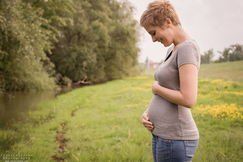 32 fotó a 32 éves Tatár Csilláról