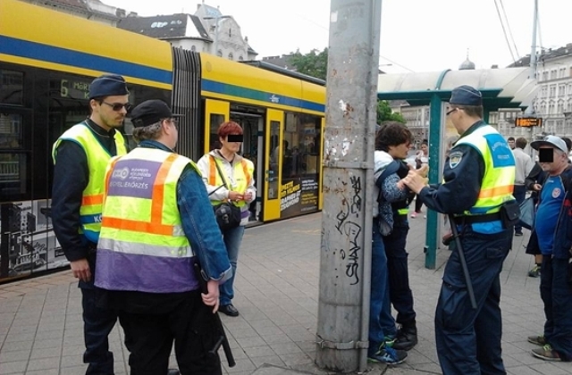 Felfüggesztették a brutálisan eljáró közterület-felügyelőket