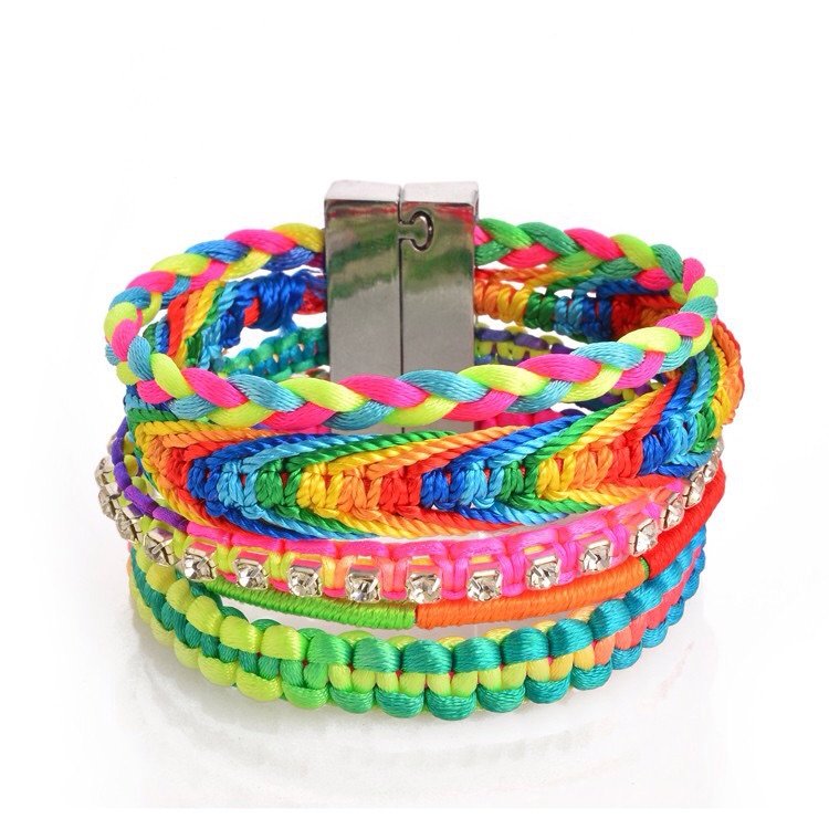 Pompázz szivárványban