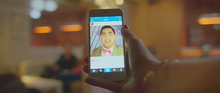 8 gifben bemutatjuk Kis Grófo új klipjét