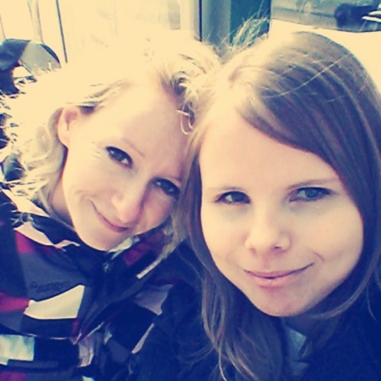 Kerekes székes lányok albérletet keresnek: 2. rész