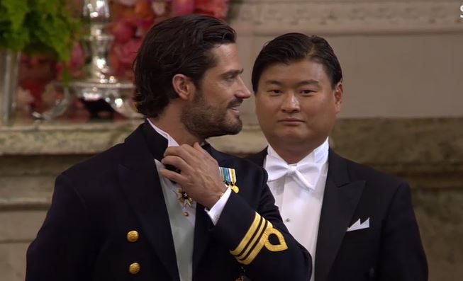 Élő: most házasodik a svéd király fia, Károly Fülöp