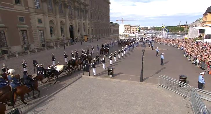 Élő: most házasodik a svéd király fia, Károly Fülöp