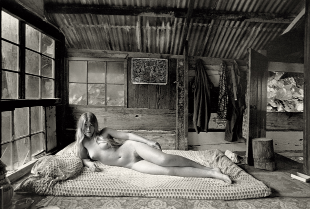 Hippi, pucér és nagyon szerelmes képek 1969-ből