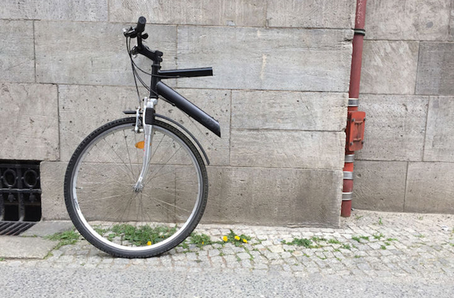 Szó szerint elfelezte a vagyont az elhagyott férj