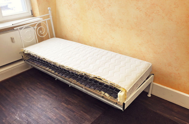 Szó szerint elfelezte a vagyont az elhagyott férj