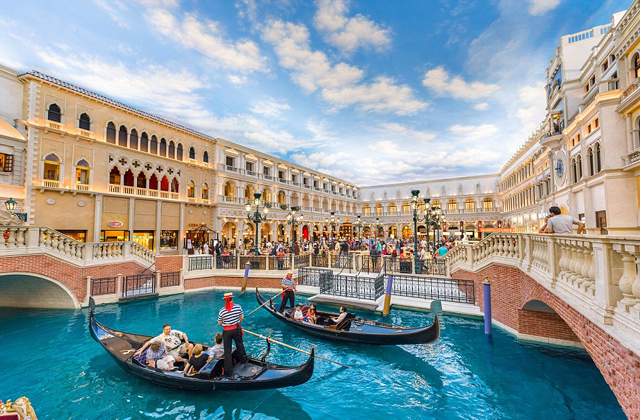 Ezek a világ leglenyűgözőbb plázái - fotók