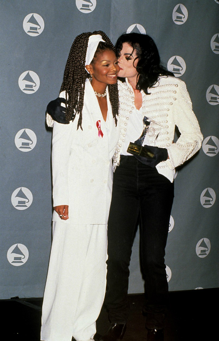 Mellvillantástól a legszomorúbb buli dalig: 5 dolog a nagy visszatérő Janet Jacksonról Mellvillantástól a legszomorúbb buli dalig: 5 dolog a nagy visszatérő Janet Jacksonról