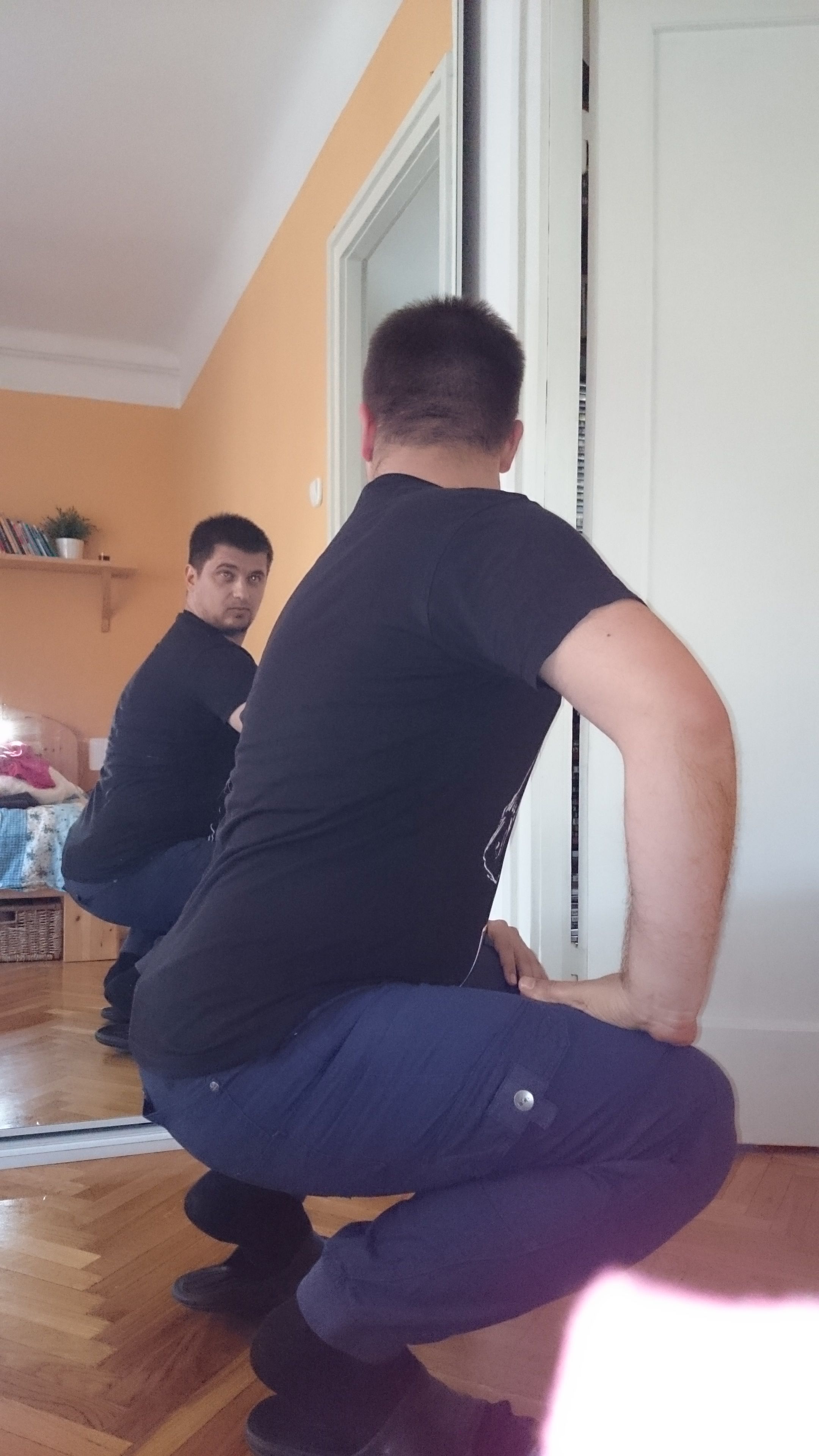 Így kell elkészíteni a tökéletes seggszelfit – Tanuljunk együtt a legjobbaktól! Így kell elkészíteni a tökéletes seggszelfit – Tanuljunk együtt a legjobbaktól!