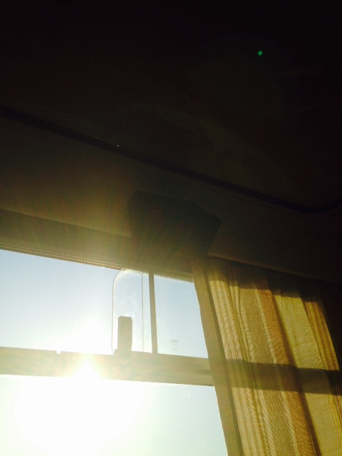 Vízirendészet, káosz, kánikula, elakadt hajó, és ordító menekülni akaró tömeg - elmentem hajókázni Vízirendészet, káosz, kánikula, elakadt hajó, és ordító menekülni akaró tömeg - elmentem hajókázni