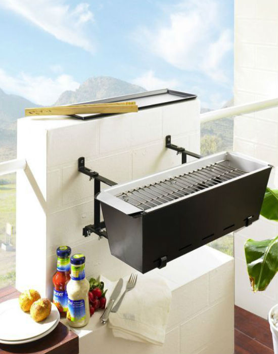 Ugyancsak remek megoldás annak, akinek kicsi a terasza. A virágláda formájú grill, ami könnyedén felrögzíthető a falra is. Fotó: pinterest.com