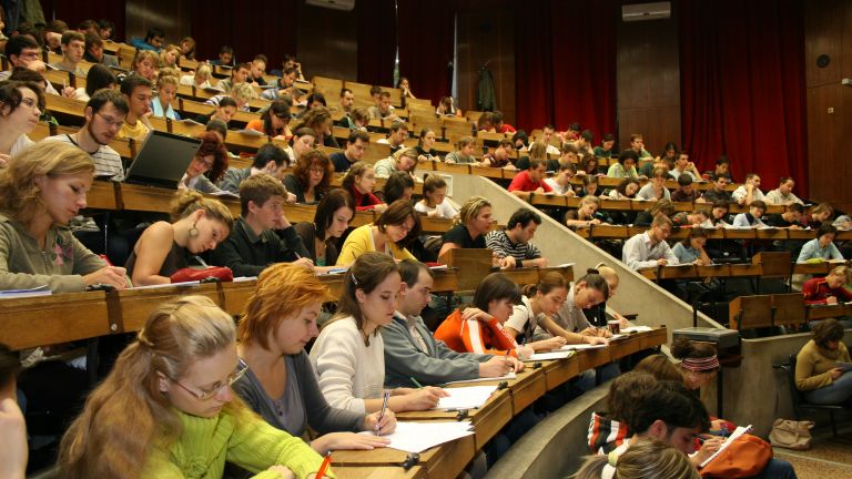 Havi ötvenezerből élnek, mégis elégedettek