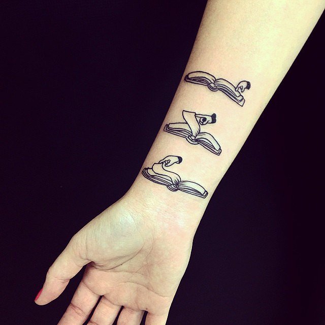 tetotválás, amit minden könyvmoly imádni fog - képek tetotválás, amit minden könyvmoly imádni fog - képek